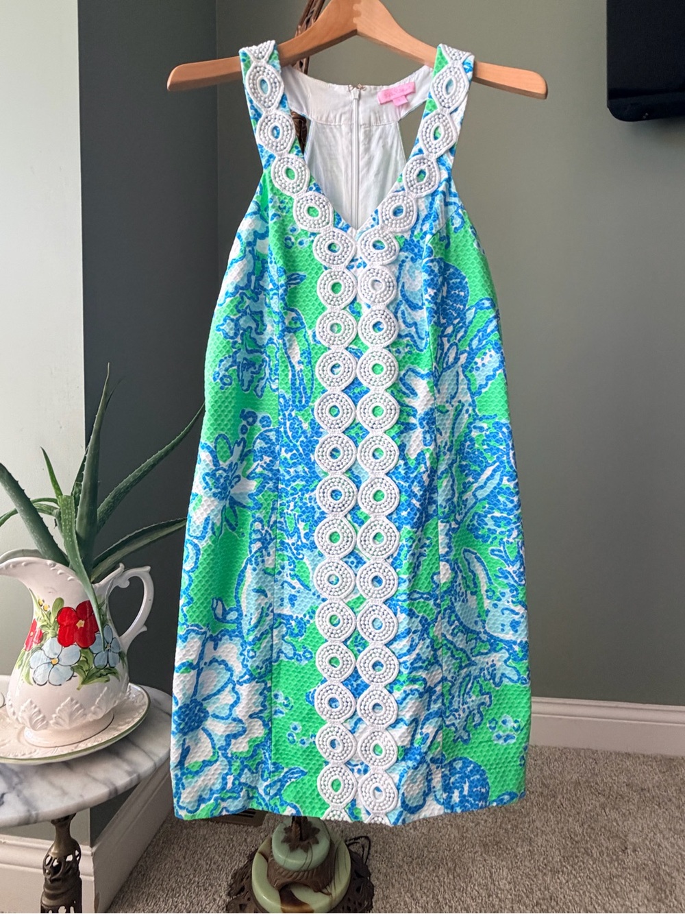 Lilly Pulitzer Size 6 Green Blue Floral Crochet Trim Shift Dress